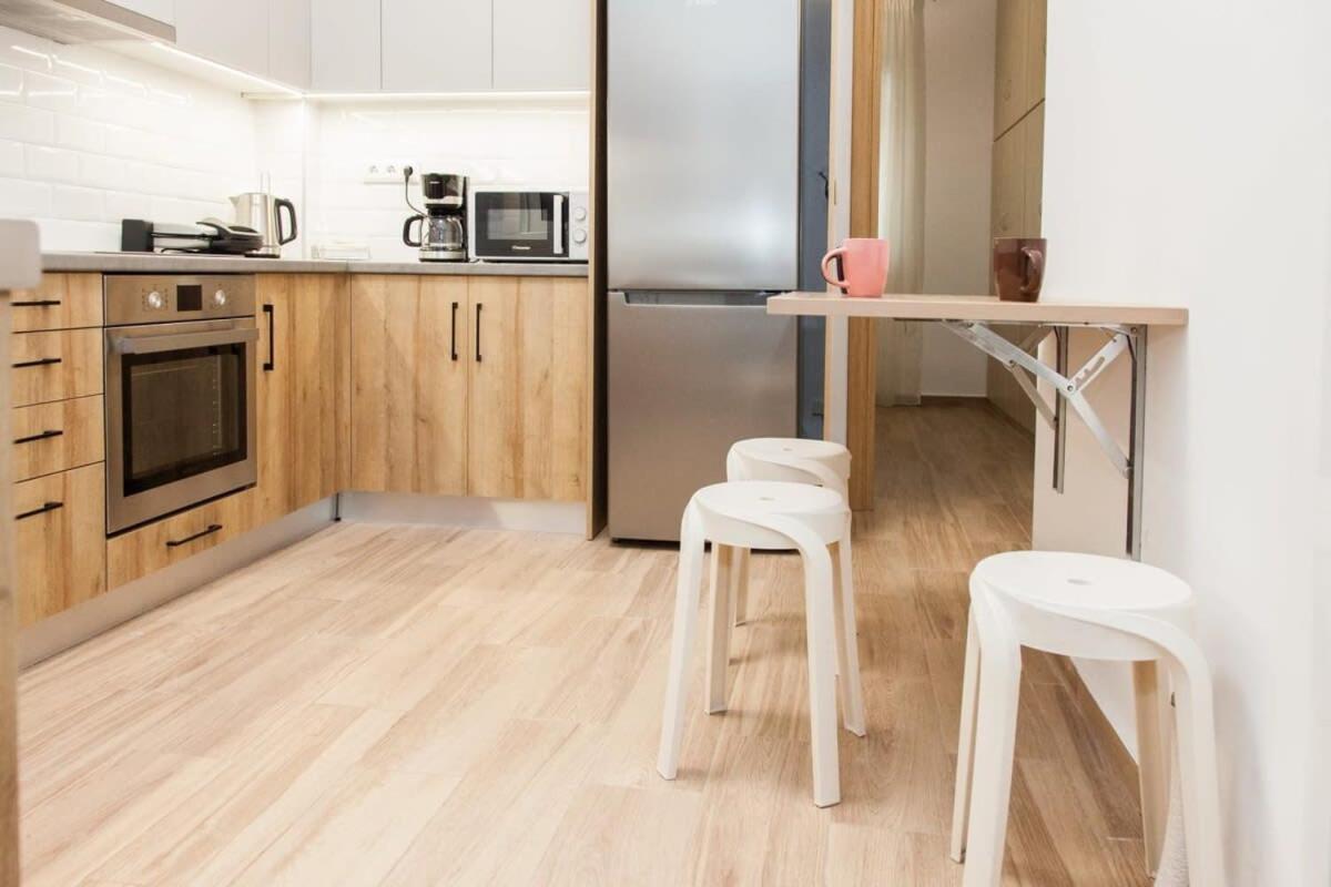 Beautiful New Apartment In Petralona Athens Exterior photo