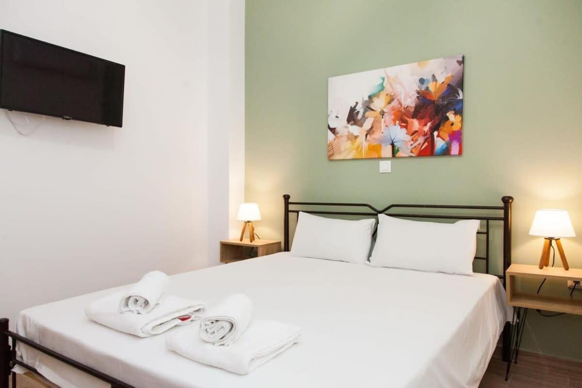 Beautiful New Apartment In Petralona Athens Exterior photo